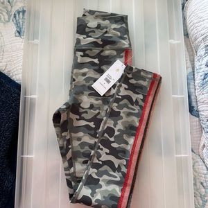 Spiritual Gangster Leggings brand new